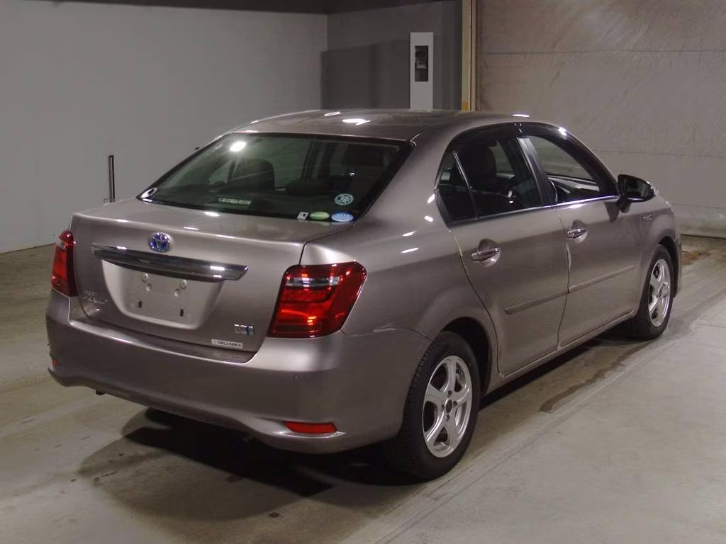 TOYOTA COROLLA AXIO