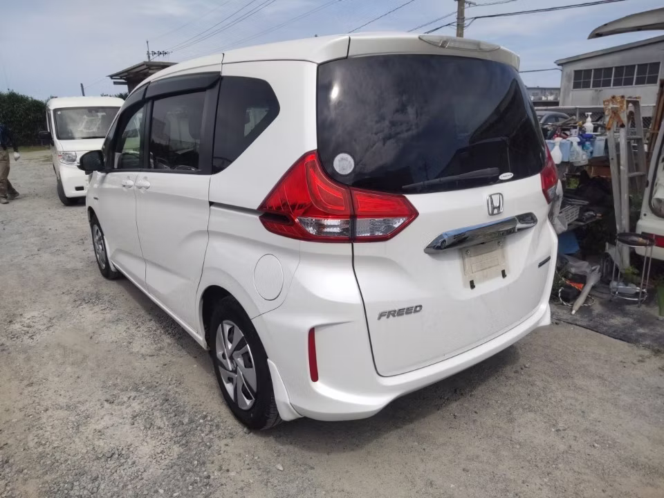 HONDA FREED
