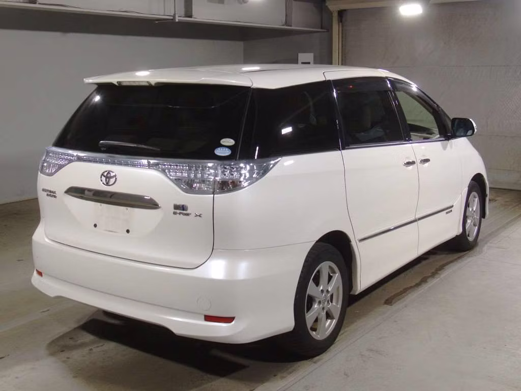 TOYOTA ESTIMA