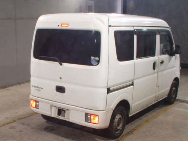 MITSUBISHI MINICAB