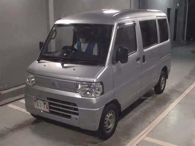 MITSUBISHI MINICAB