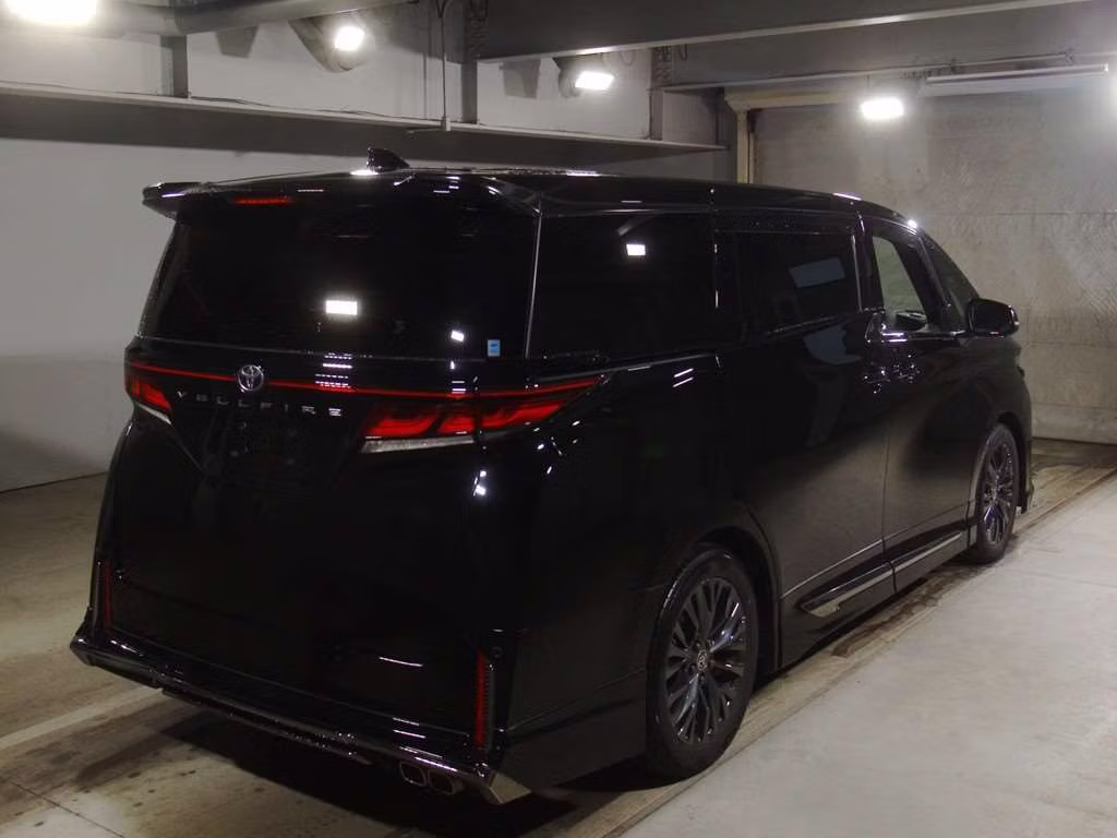 TOYOTA VELLFIRE