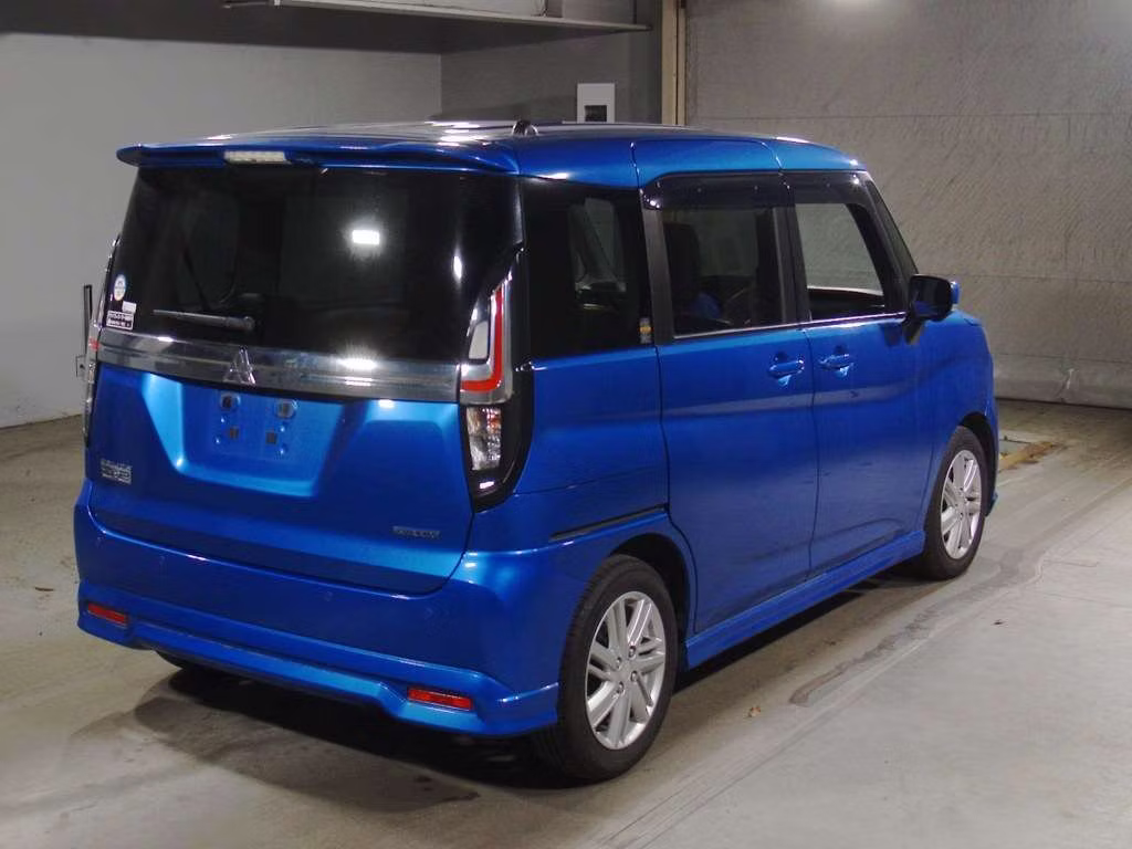 MITSUBISHI DELICA D:2