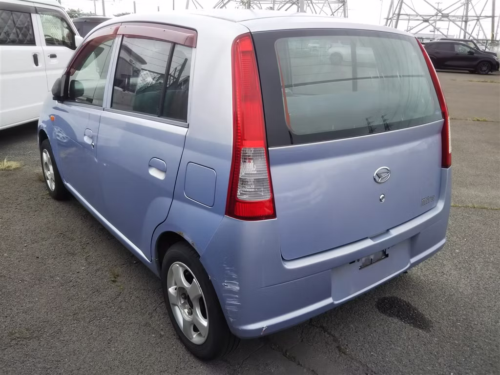 DAIHATSU MIRA