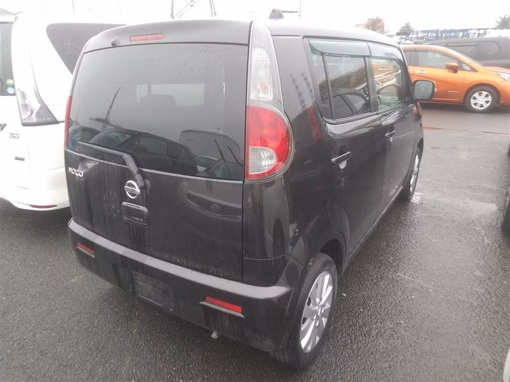 NISSAN MOCO