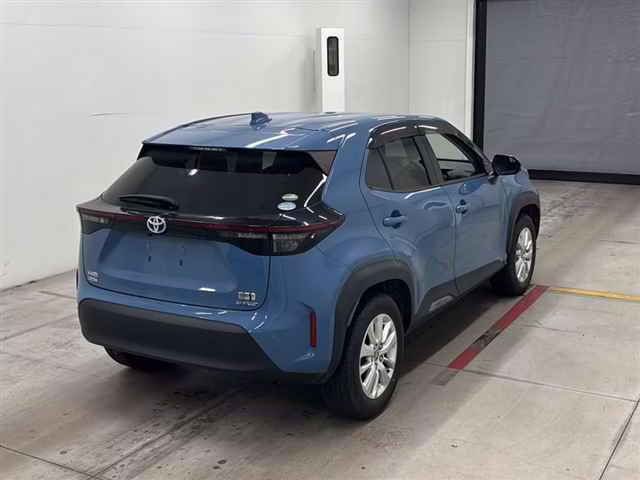 TOYOTA YARIS CROSS