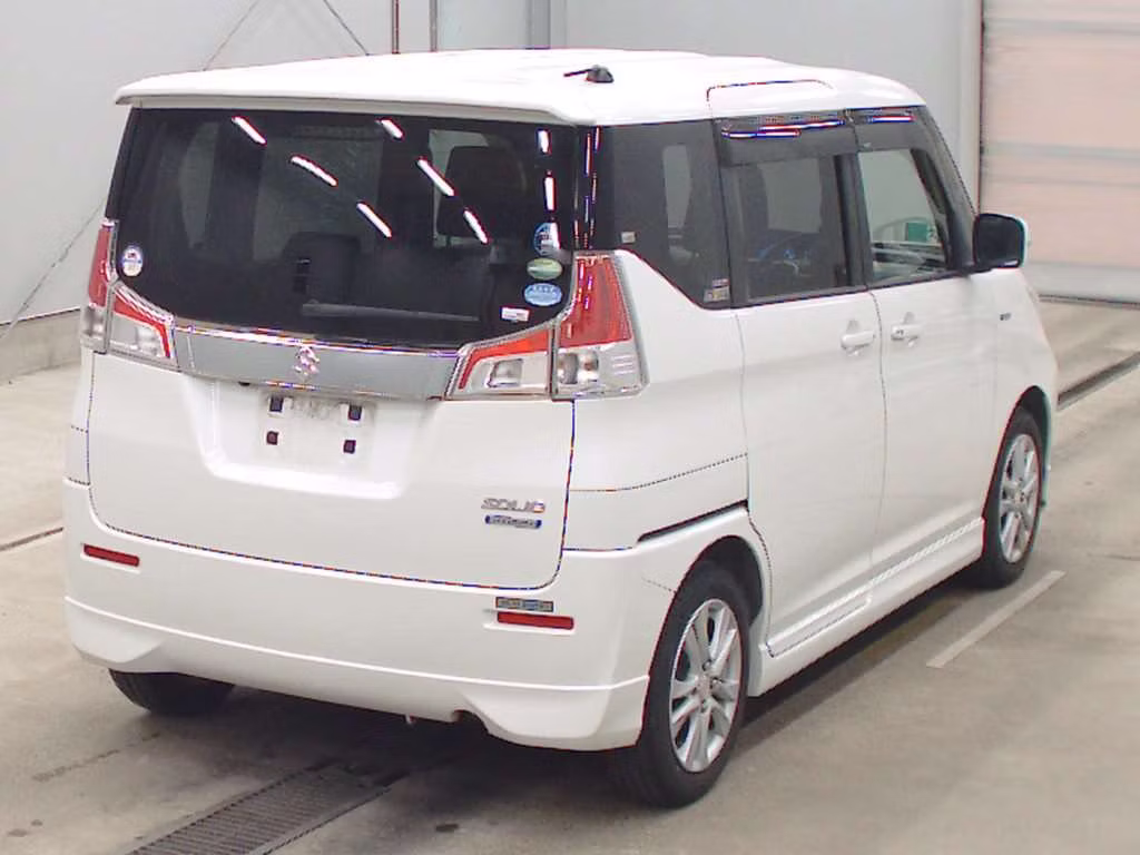 SUZUKI SOLIO