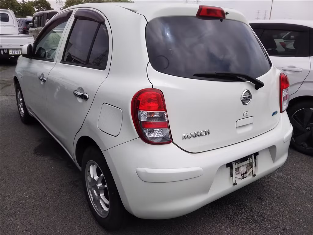 NISSAN MARCH