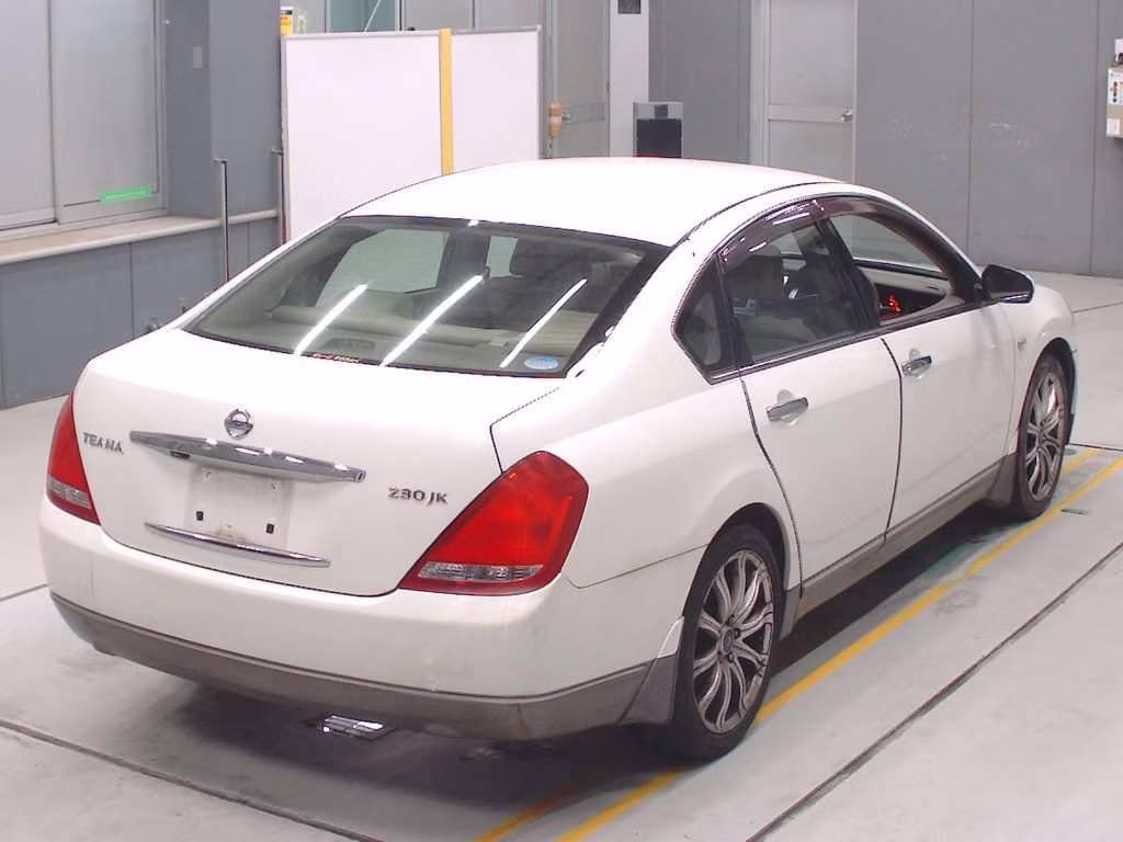 NISSAN TEANA