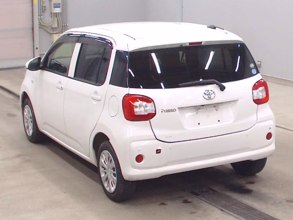TOYOTA PASSO