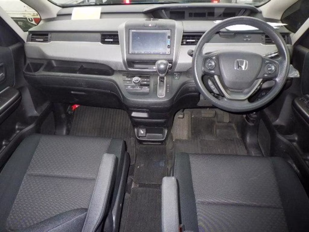 HONDA FREED+