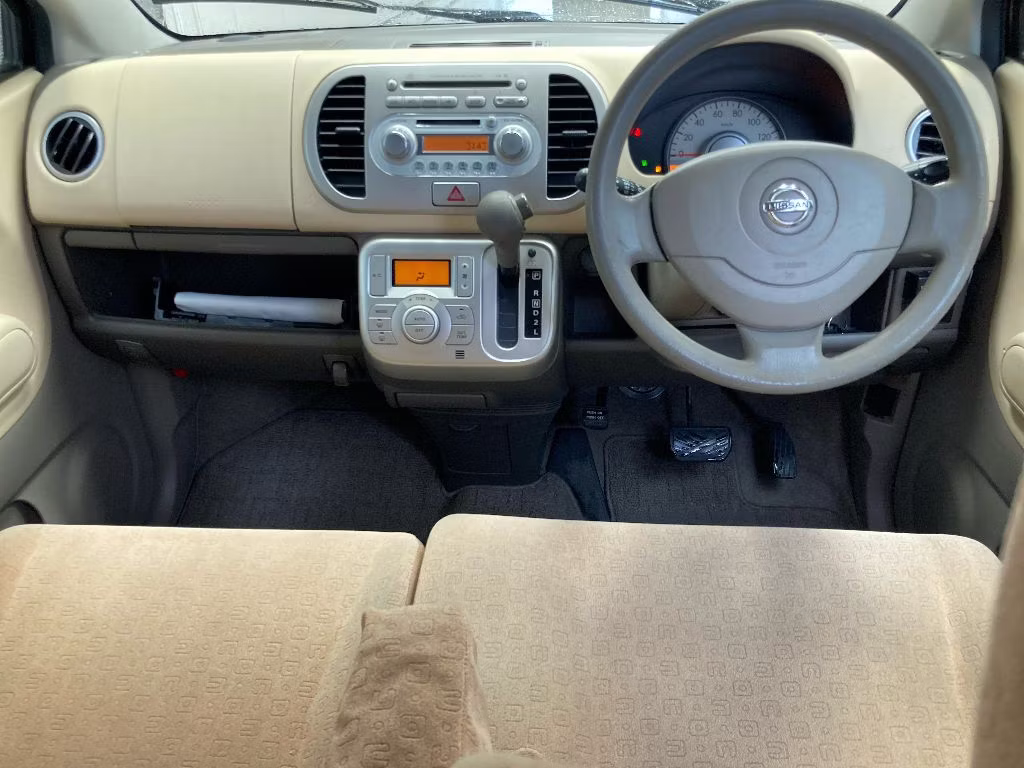 NISSAN MOCO