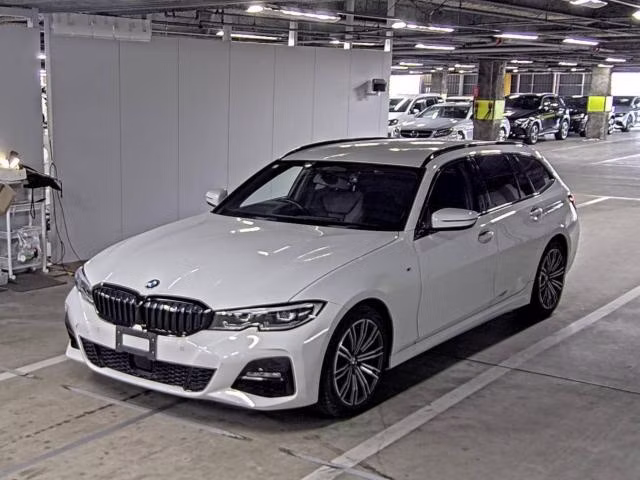 BMW 3-SERIES