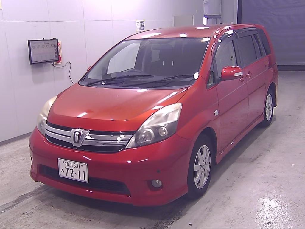 TOYOTA ISIS