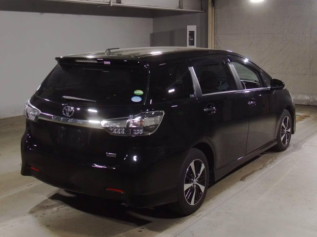 TOYOTA WISH