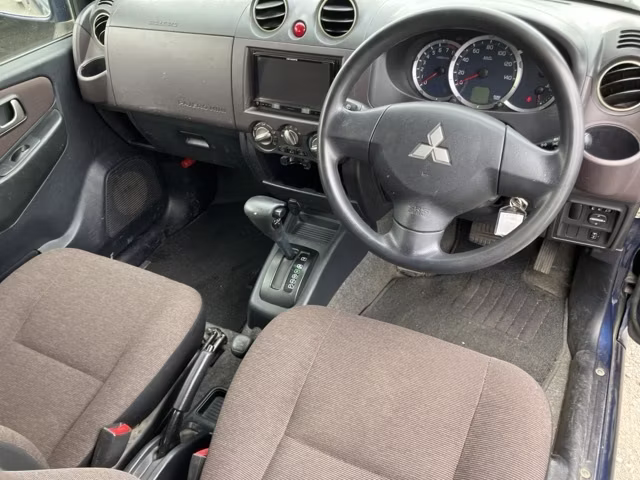 MITSUBISHI PAJERO MINI