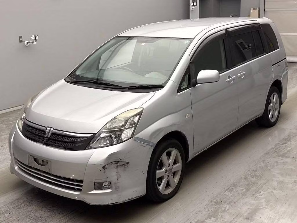 TOYOTA ISIS