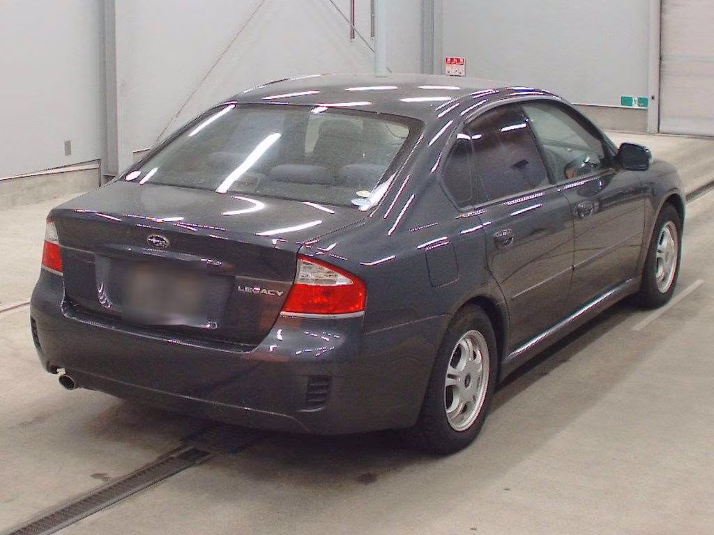 SUBARU LEGACY B4
