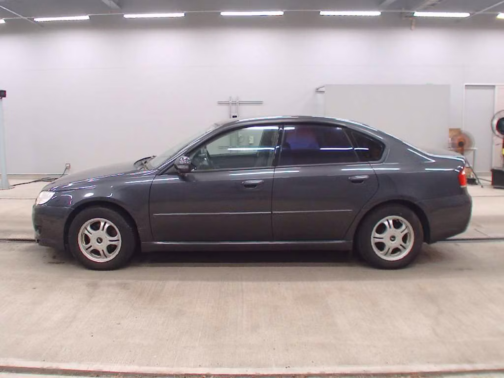 SUBARU LEGACY B4