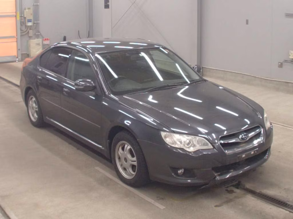 SUBARU LEGACY B4