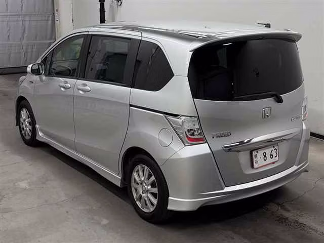 HONDA FREED