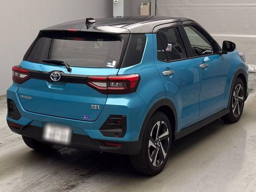 TOYOTA RAIZE