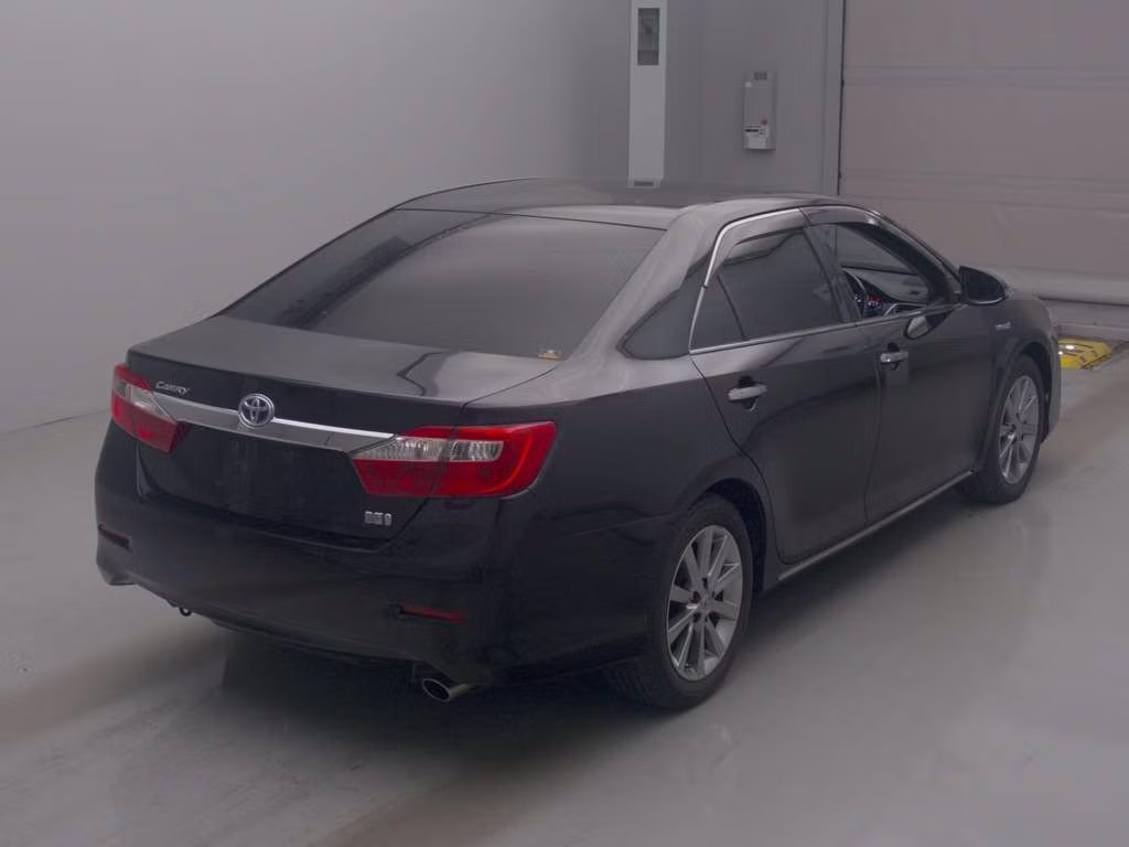 TOYOTA CAMRY