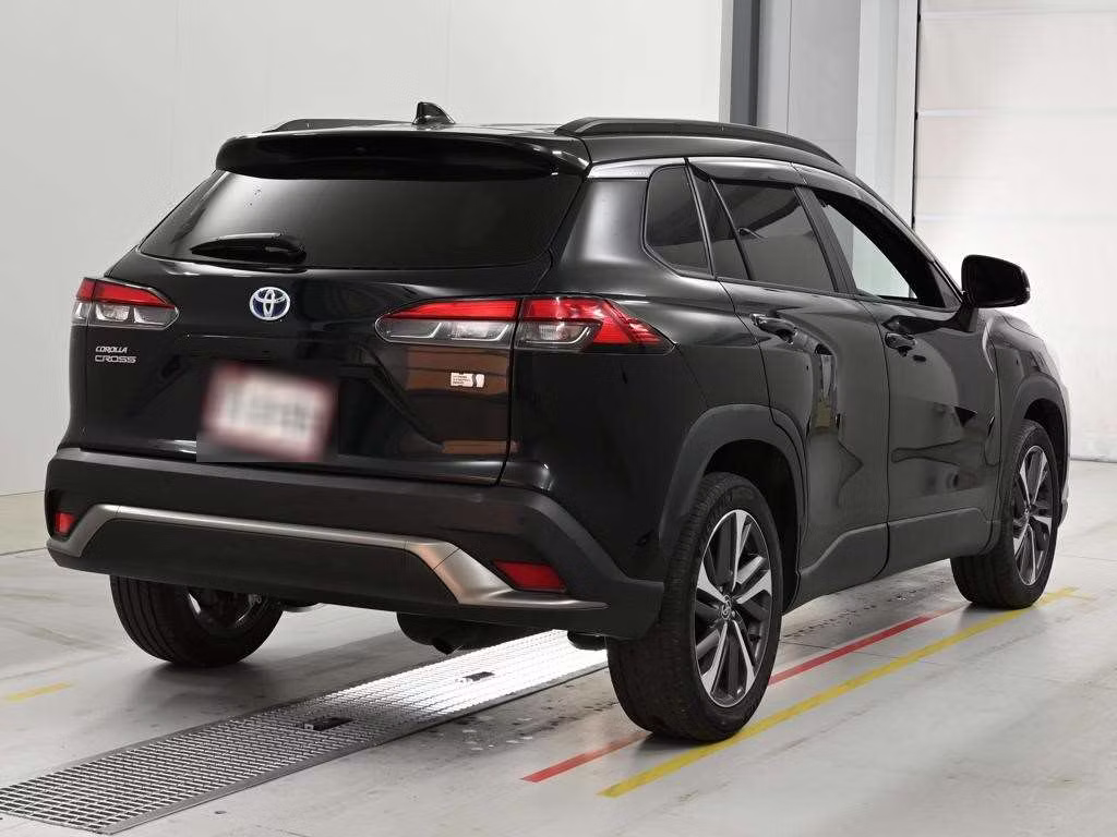 TOYOTA COROLLA CROSS