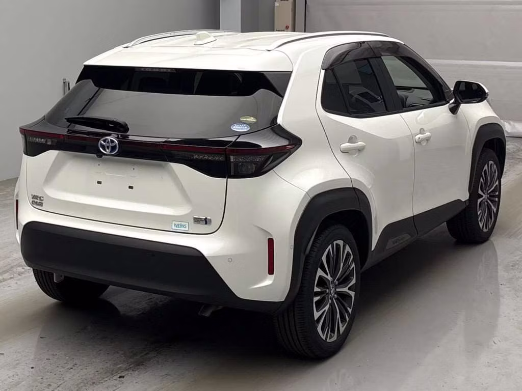 TOYOTA YARIS CROSS