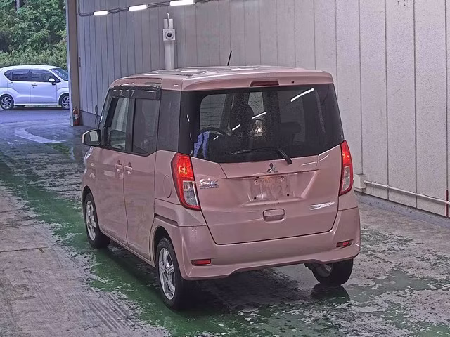 MITSUBISHI EK SPACE