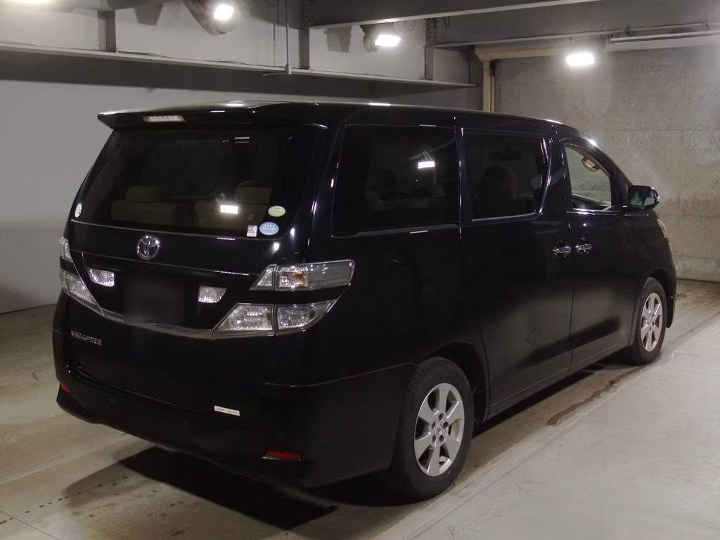 TOYOTA VELLFIRE