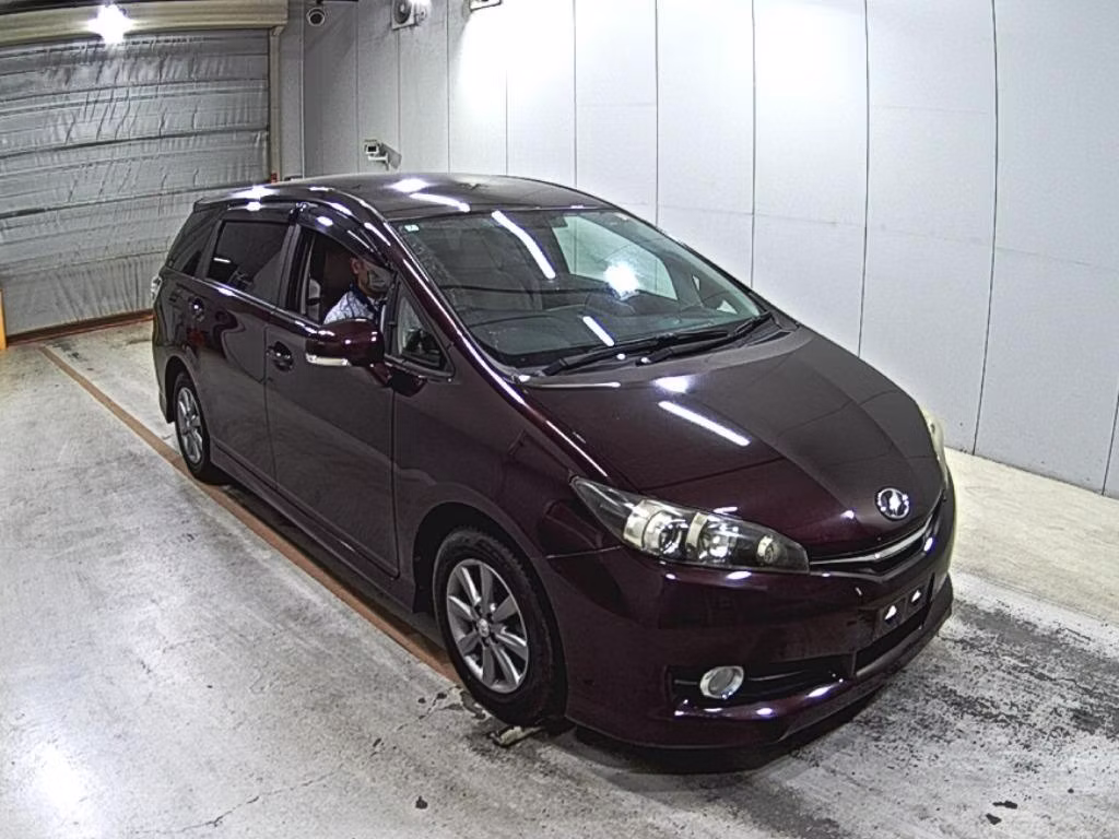 TOYOTA WISH