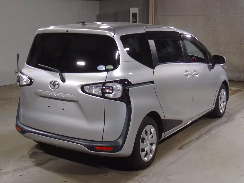 TOYOTA SIENTA