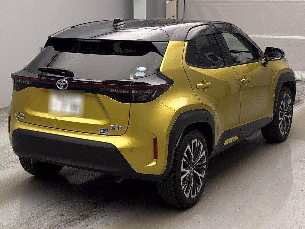 TOYOTA YARIS CROSS
