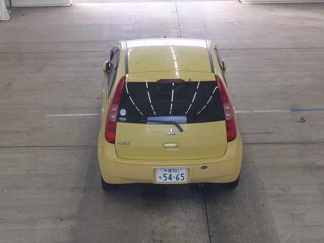 MITSUBISHI COLT