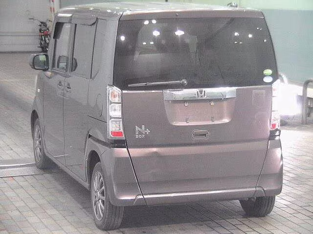 HONDA N-BOX+
