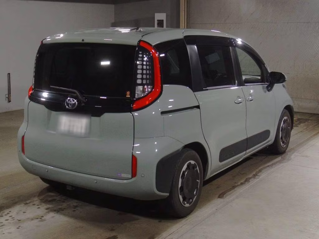 TOYOTA SIENTA
