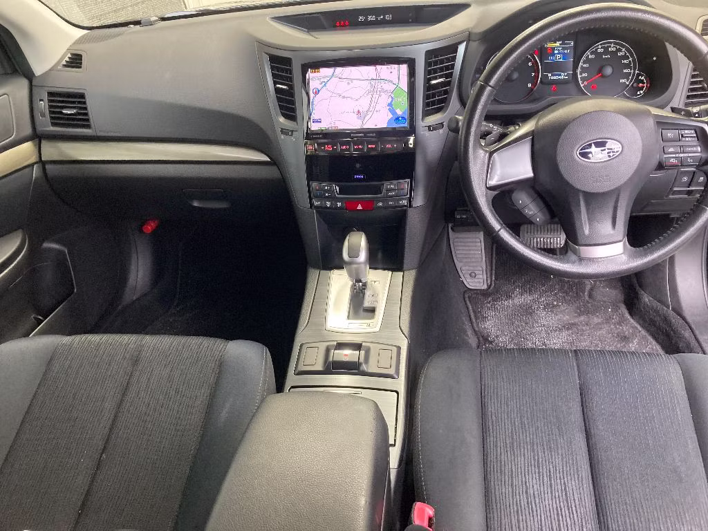 SUBARU LEGACY