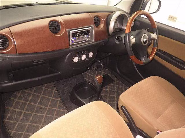 DAIHATSU MIRA GINO