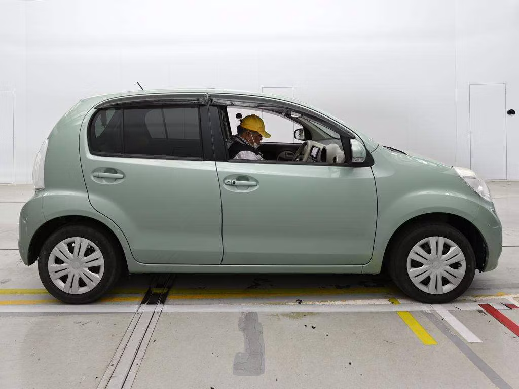 TOYOTA PASSO