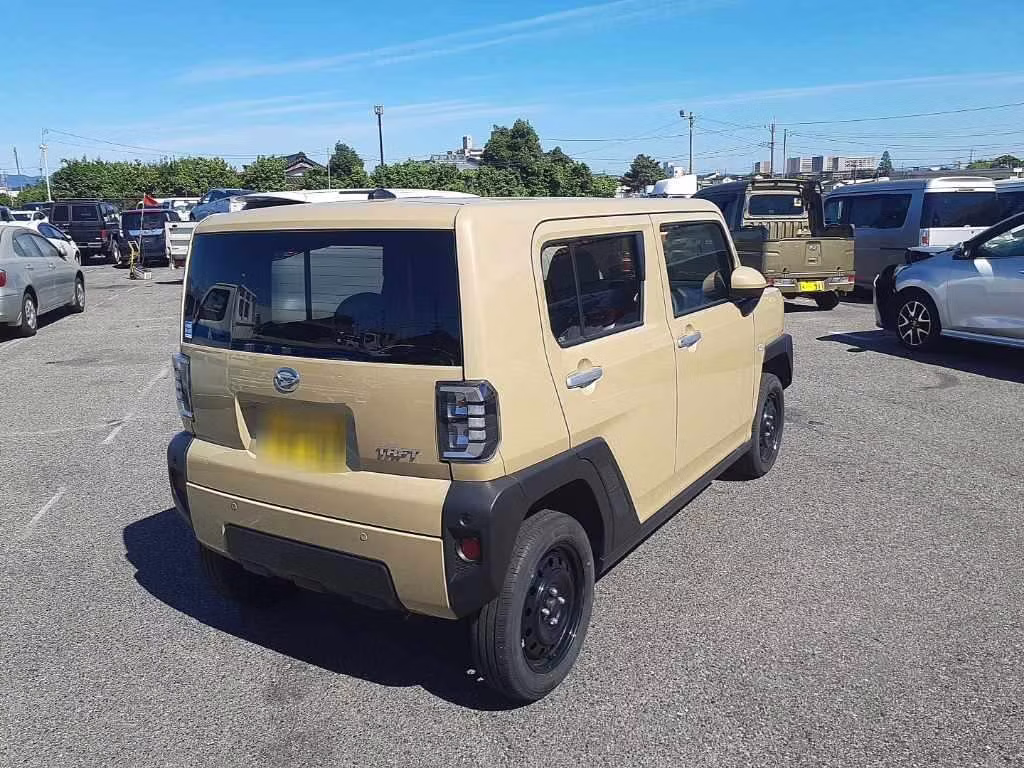 DAIHATSU TAFT