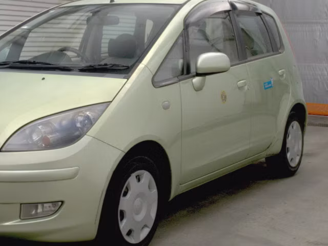 MITSUBISHI COLT
