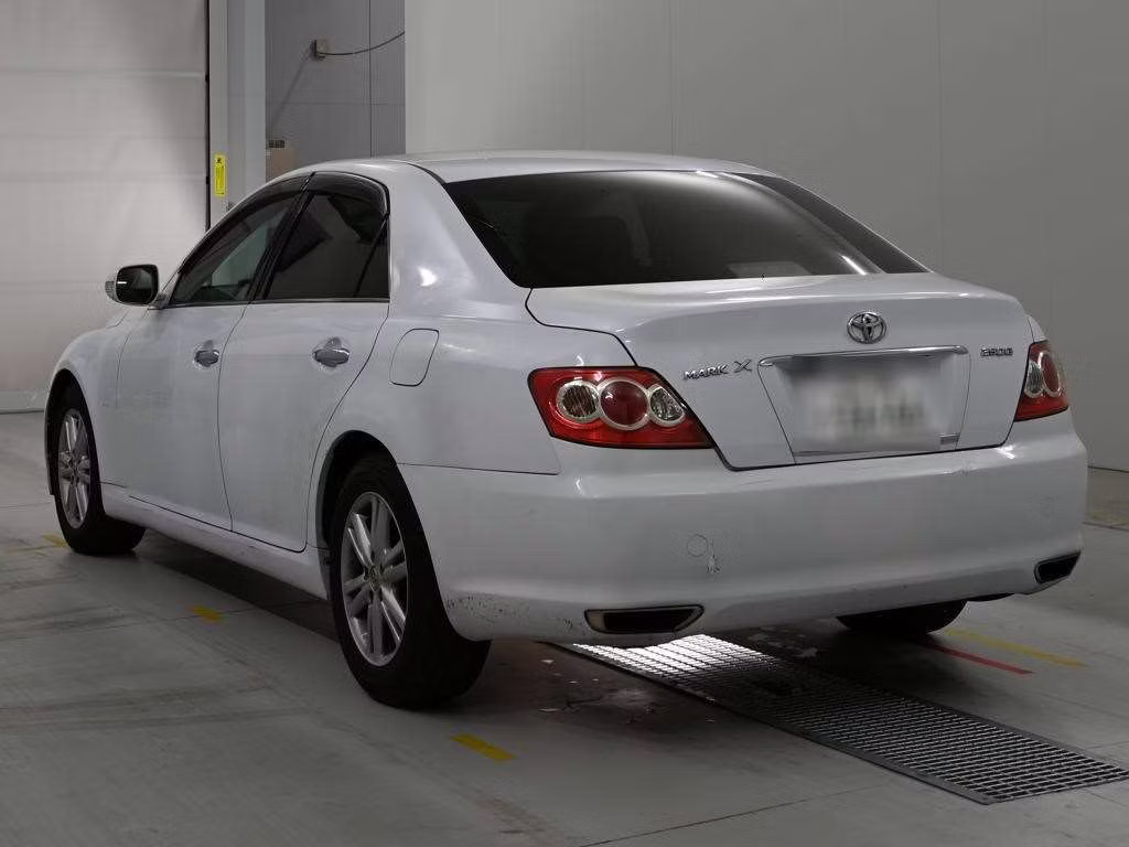 TOYOTA MARK X