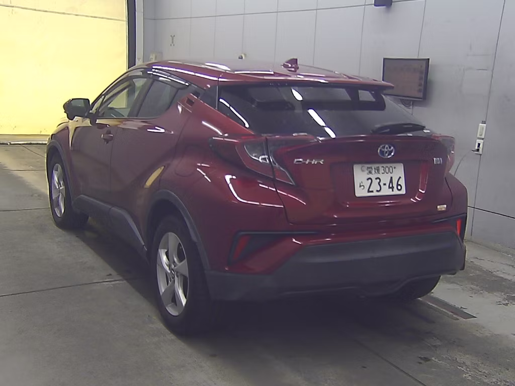 TOYOTA C-HR
