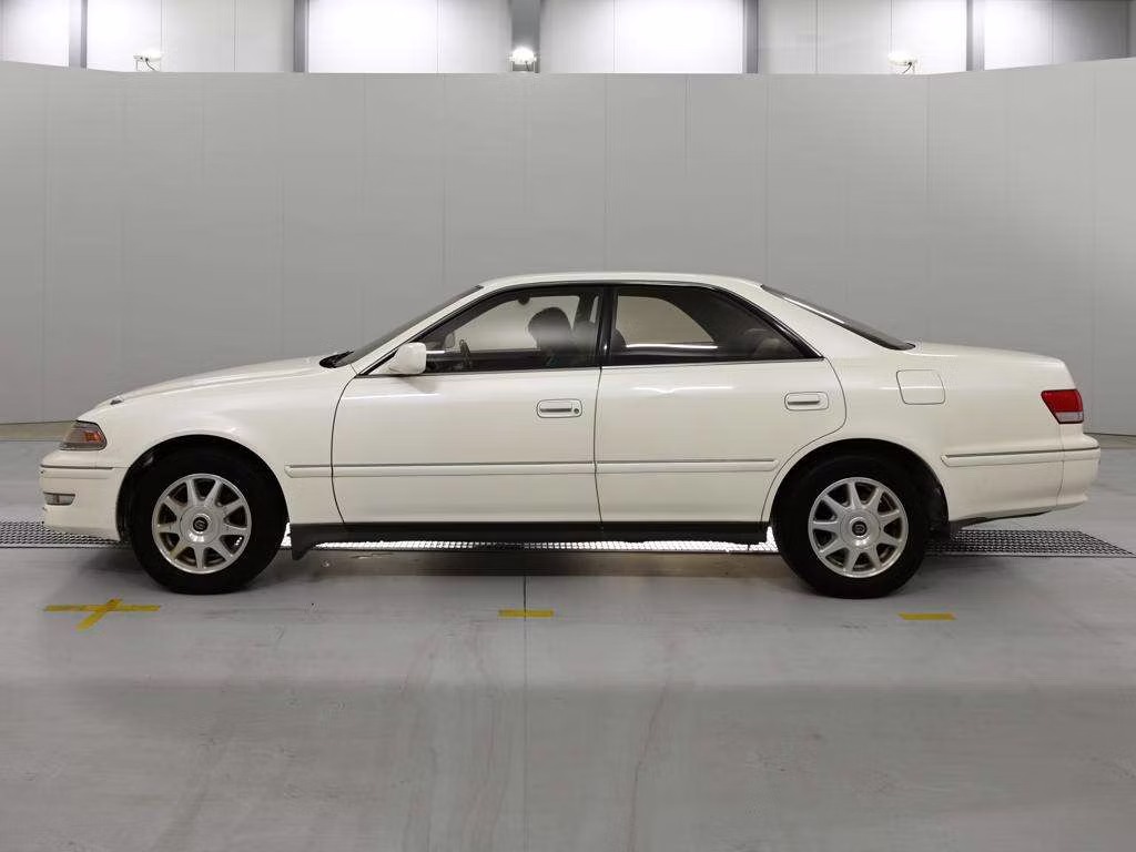 TOYOTA MARK II