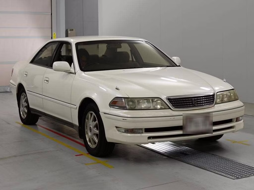 TOYOTA MARK II