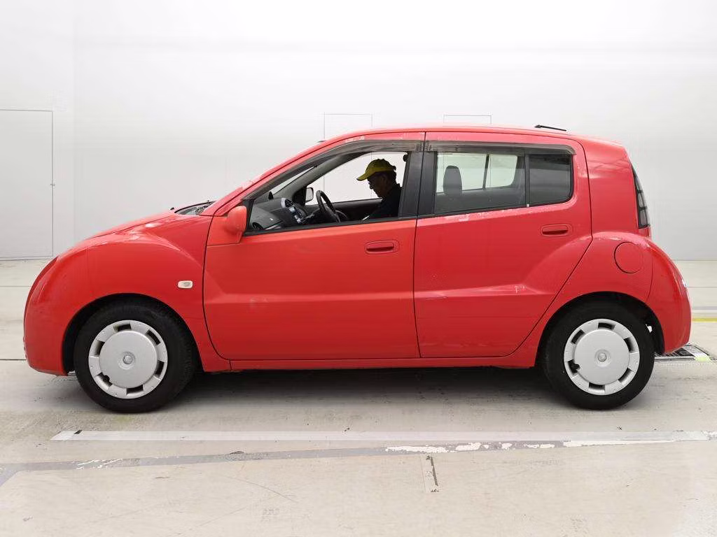 TOYOTA WILL CYPHA