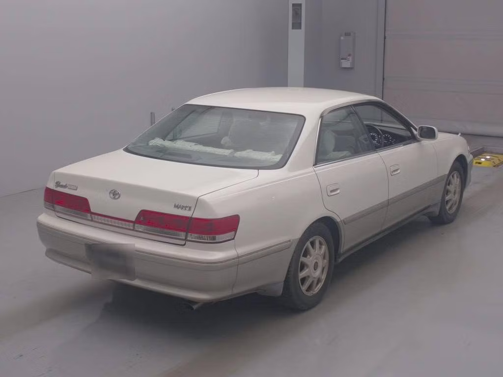 TOYOTA MARK II
