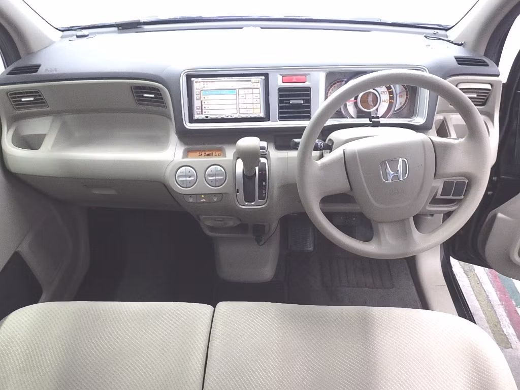 HONDA LIFE