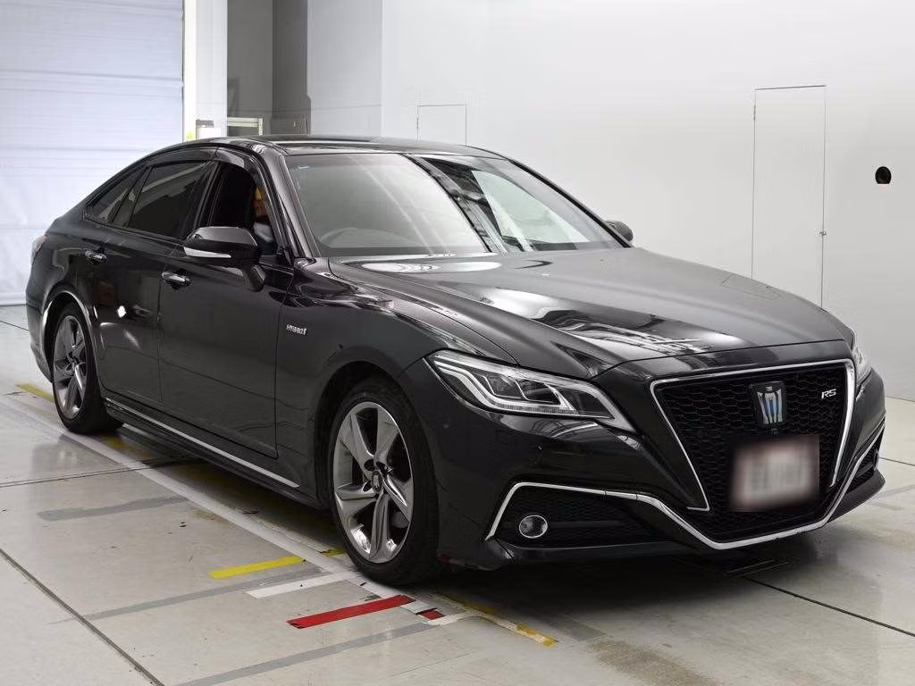 TOYOTA CROWN
